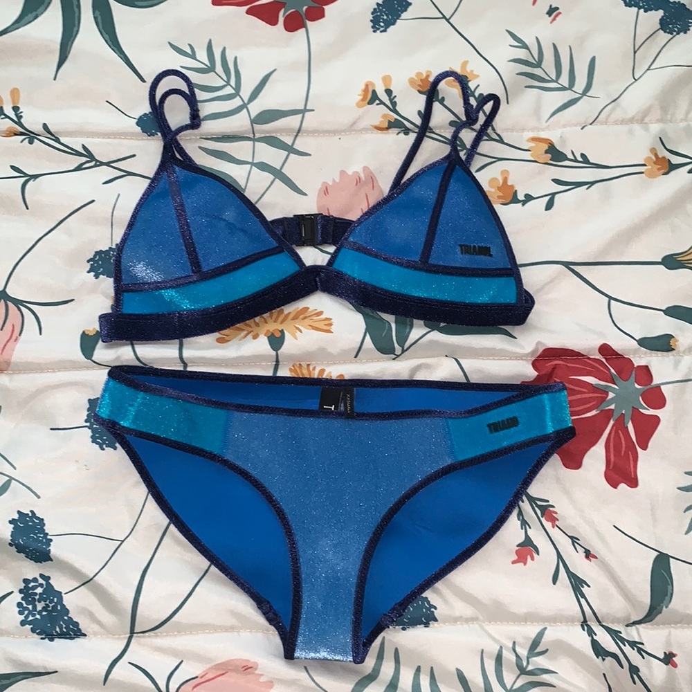 Triangl velvet blue swimsuit bikini